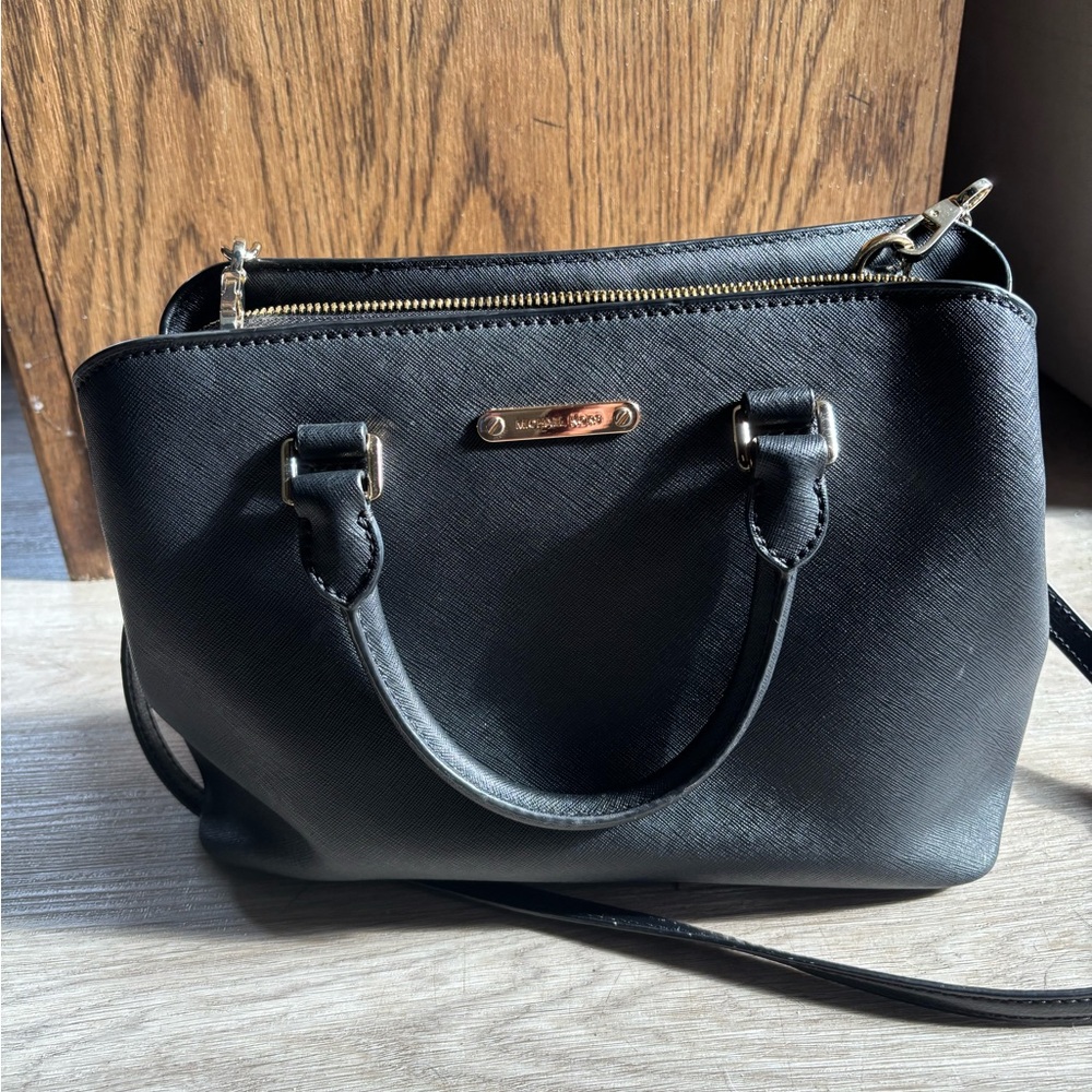 Michael Kors Savannah Satchel Black Purse Leather Medium 38H7GS7S2L